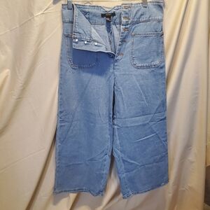 Forever 21 High Rise Button Fly Hip Pocket Jeans